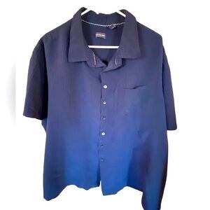 Men’s Big & Tall short sleeve casual button down shirt